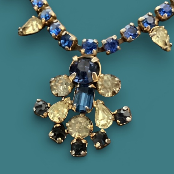Blue Rhinestone Necklace - Picture 2 of 6